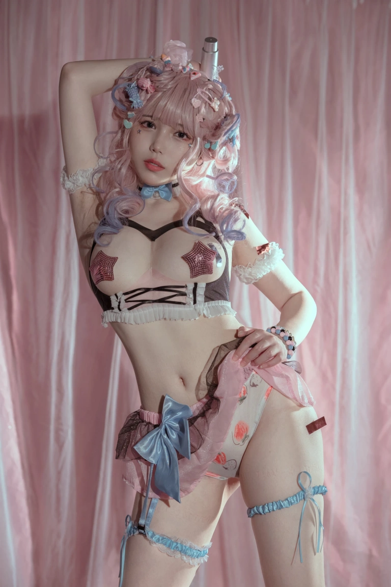 七月喵子《爱豆》主题写真：33张全套美图