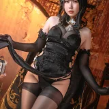 九言&喜茶苍苍子《碧蓝航线 镇海白黒双人》主题写真：34张全套美图，含7个视频