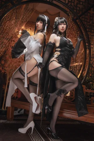 九言&喜茶苍苍子《碧蓝航线 镇海白黒双人》主题写真：34张全套美图，含7个视频