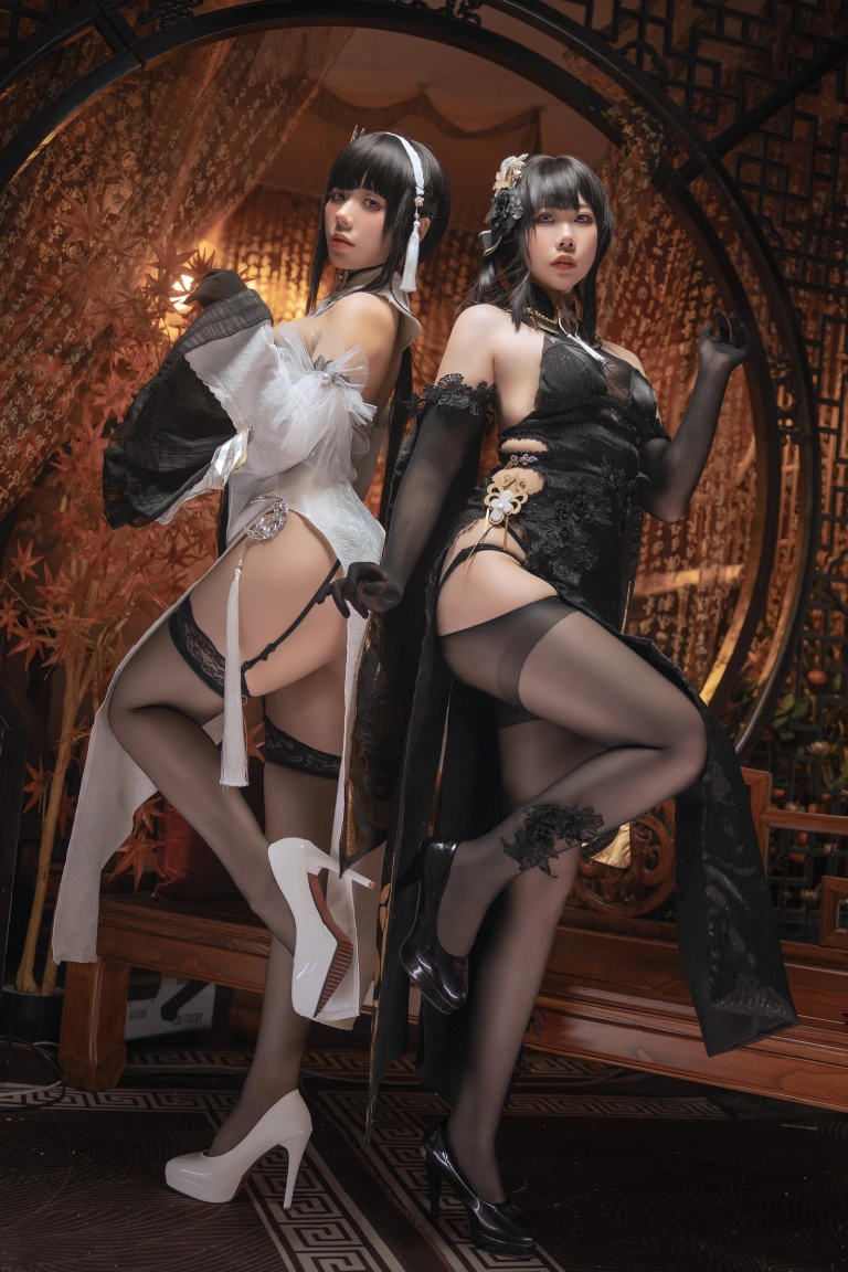 九言&喜茶苍苍子《碧蓝航线 镇海白黒双人》主题写真：34张全套美图，含7个视频