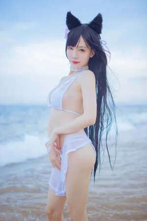 不呆猫&抖娘《獒犬海边泳装》主题写真：41张全套美图