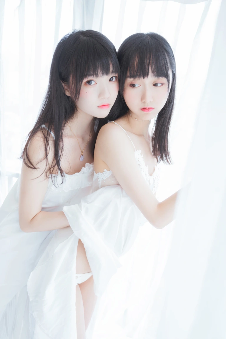 木棉棉《朝（白裙×白裙）（&桜桃喵）》主题写真：58张全套美图