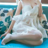 日奈娇(椎名莜)《透明围裙（5w福利）》主题写真：35张全套美图