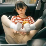 幼水铃衣《周末郊游》主题写真：62张全套美图