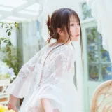 香草喵露露《玻璃房少女》主题写真：76张全套美图