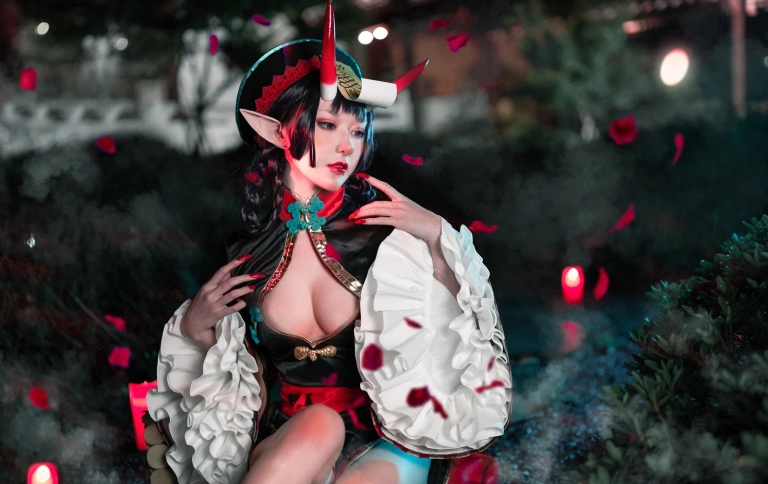 阿包也是兔娘《酒吞童子》主题写真：9张全套美图