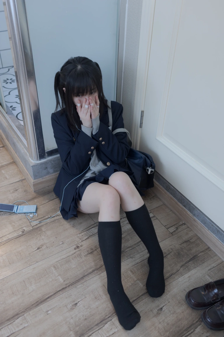 千澄《少女秩序 ACE.01 初公開JK》主题写真：68张全套美图