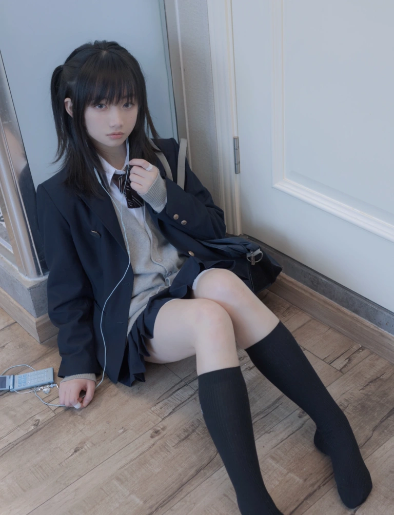 千澄《少女秩序 ACE.01 初公開JK》主题写真：68张全套美图