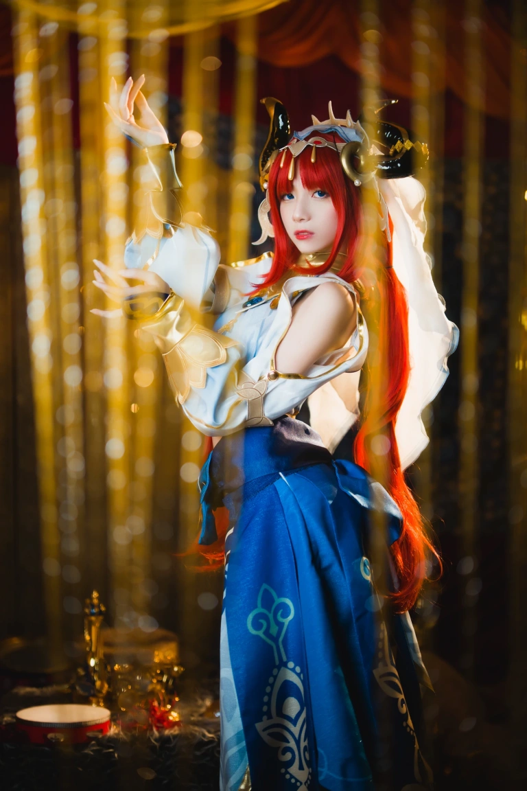 清青琴玖《原神COS · 妮露》主题写真：29张全套美图