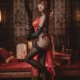 瓜希酱《DSR-50 红牡丹》主题写真：16张全套美图