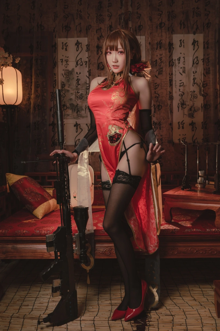 瓜希酱《DSR-50 红牡丹》主题写真：16张全套美图