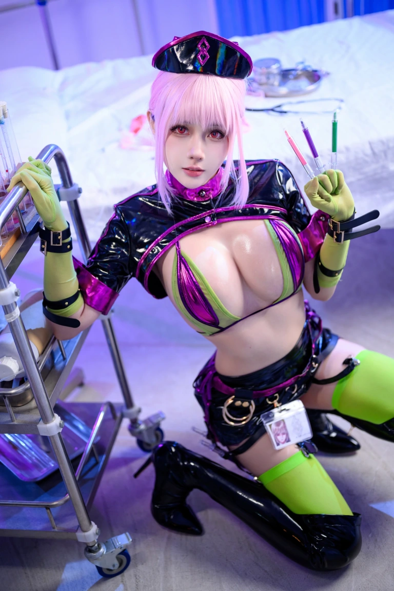 凛子酱《FGO 南丁格尔》主题写真：31张全套美图，含4个视频