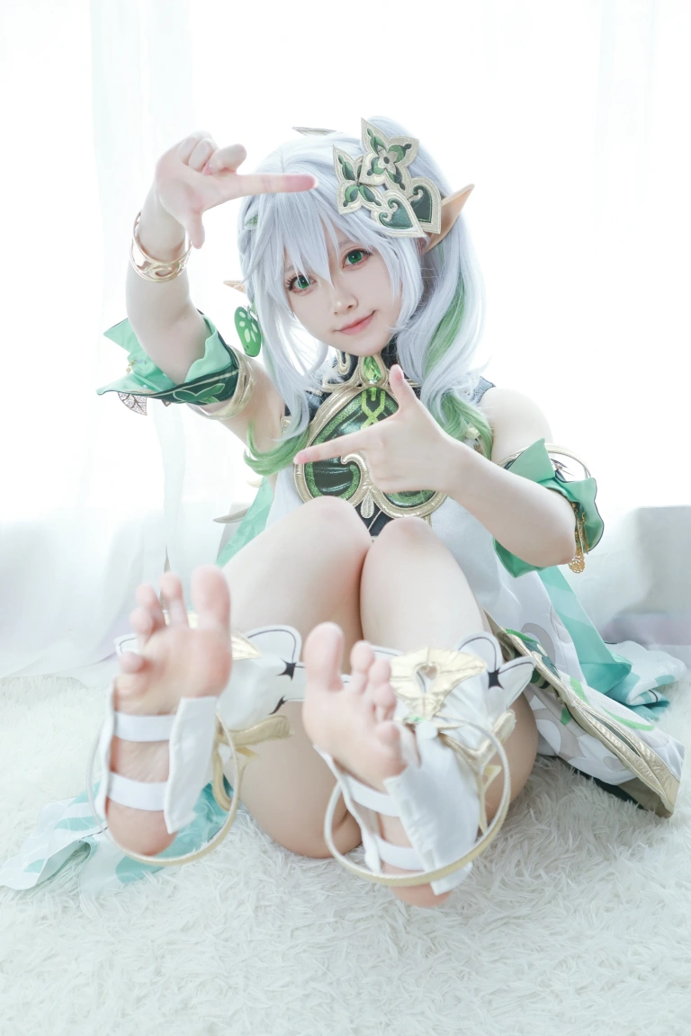 朝霧愛《Nahida 納西妲》主题写真：37张全套美图