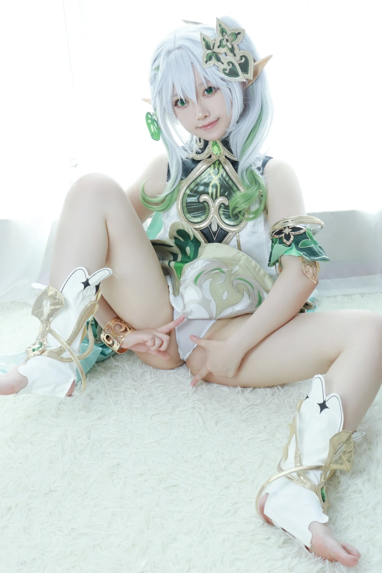朝霧愛《Nahida 納西妲》主题写真：37张全套美图