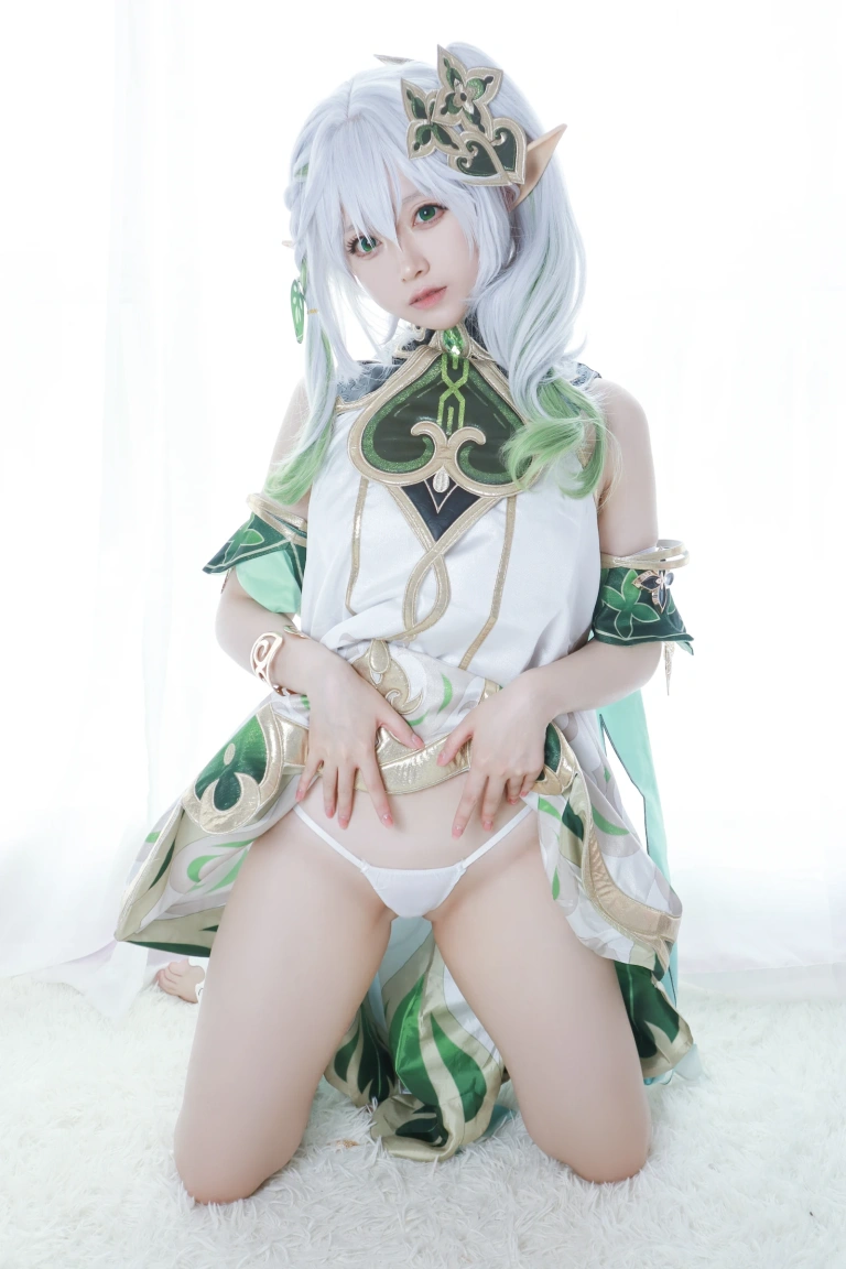 朝霧愛《Nahida 納西妲》主题写真：37张全套美图