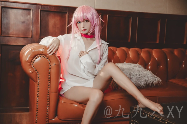 九九八《neko》主题写真：36张全套美图