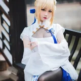 焖焖碳《Saber旗袍》主题写真：28张全套美图