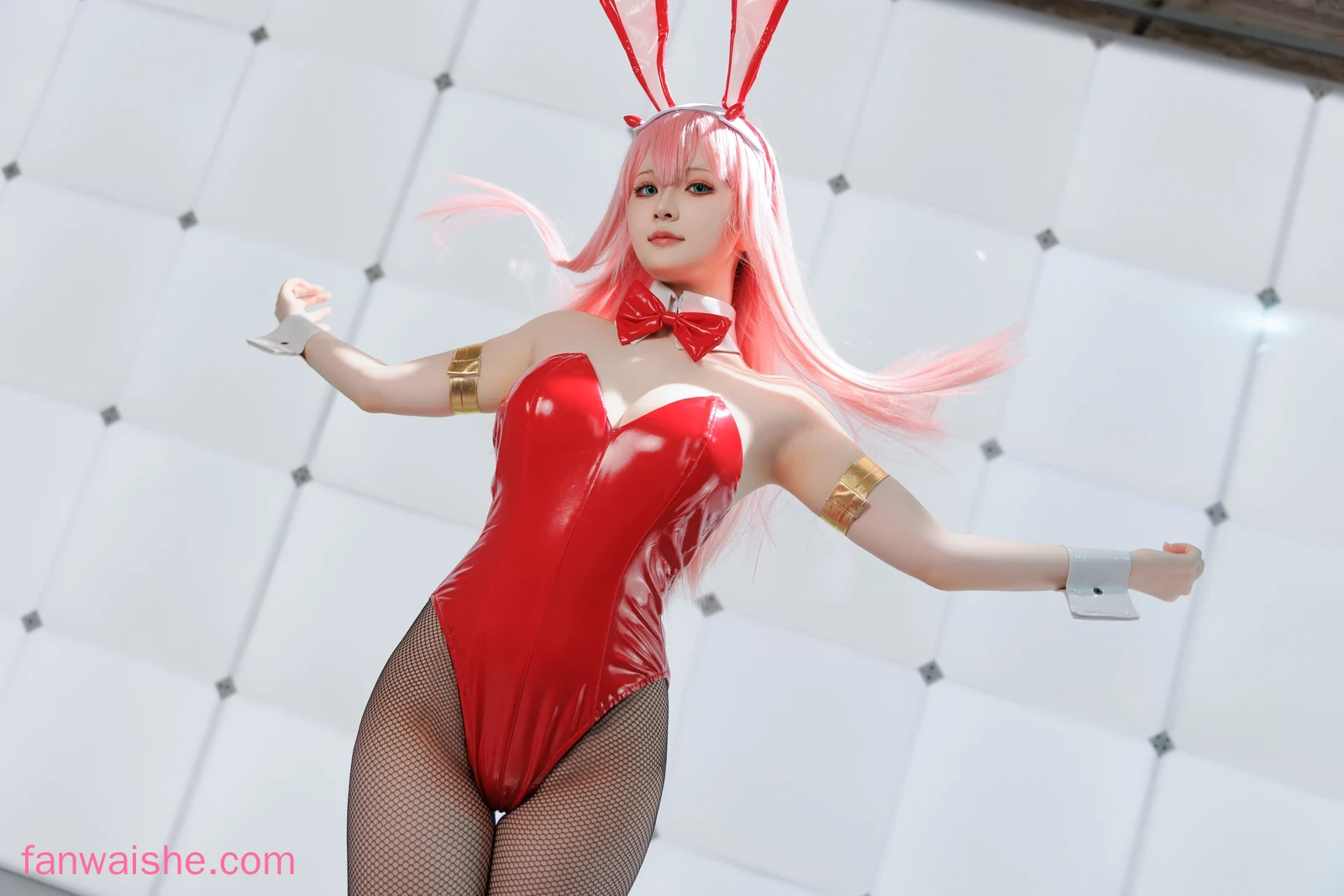 屿鱼 屿鱼 NO.001 - Zero Two