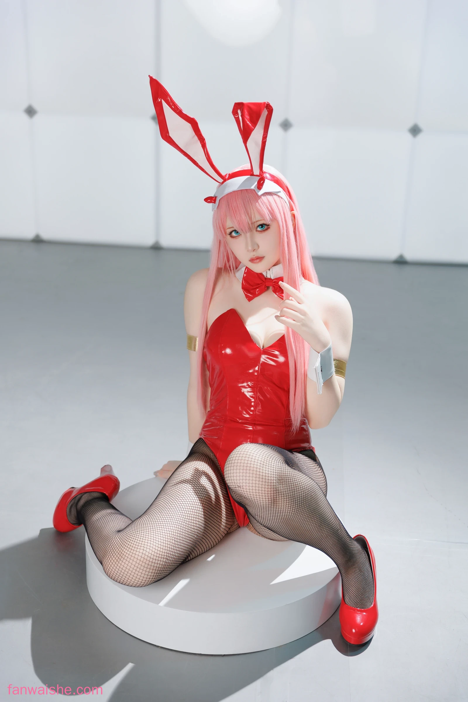 屿鱼 屿鱼 NO.001 - Zero Two