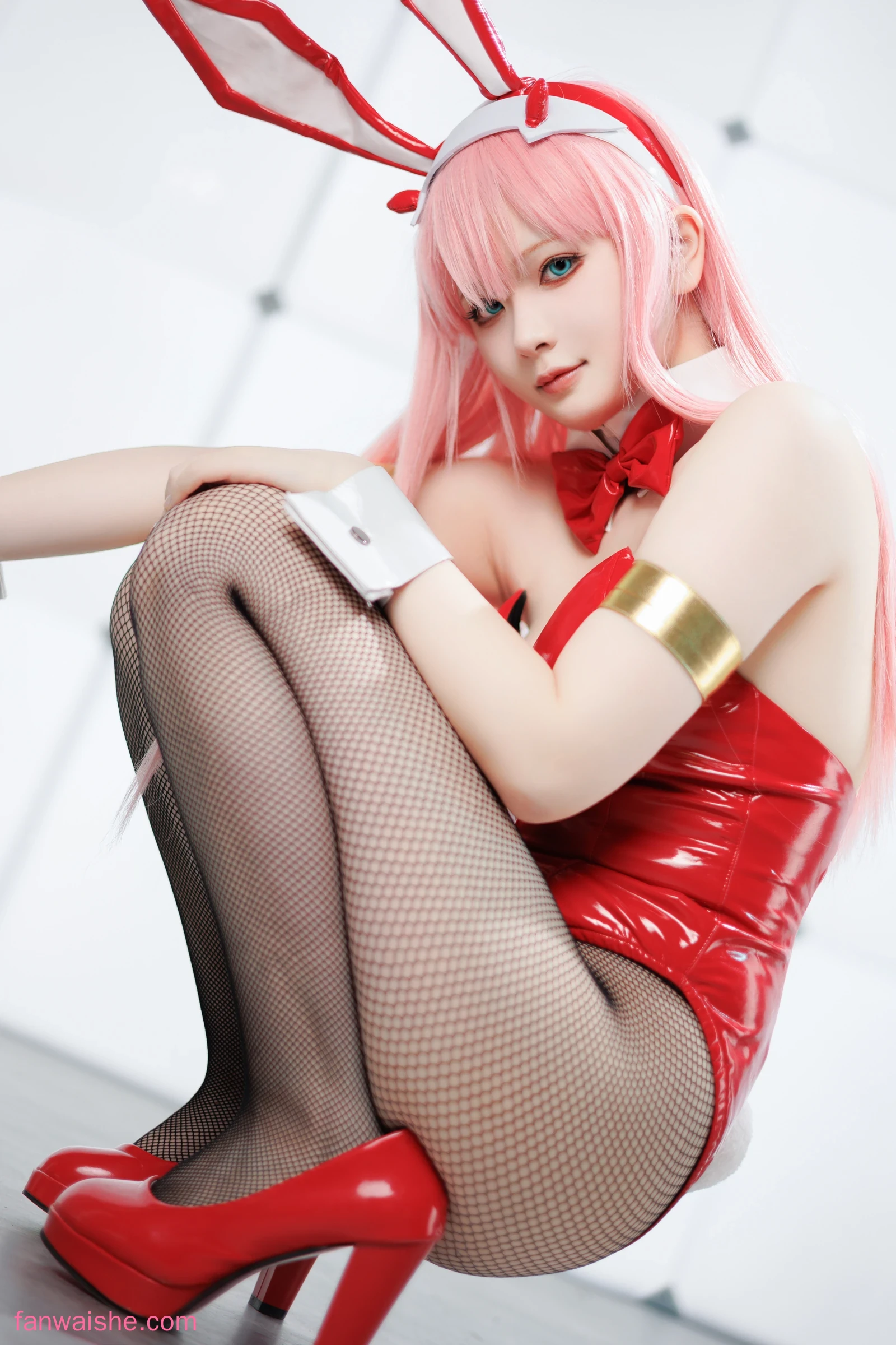 屿鱼 屿鱼 NO.001 - Zero Two