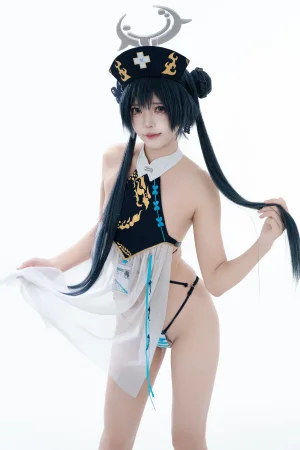 君颜圆又圆《妃咲护士同人》主题写真：101张全套美图，含2个视频