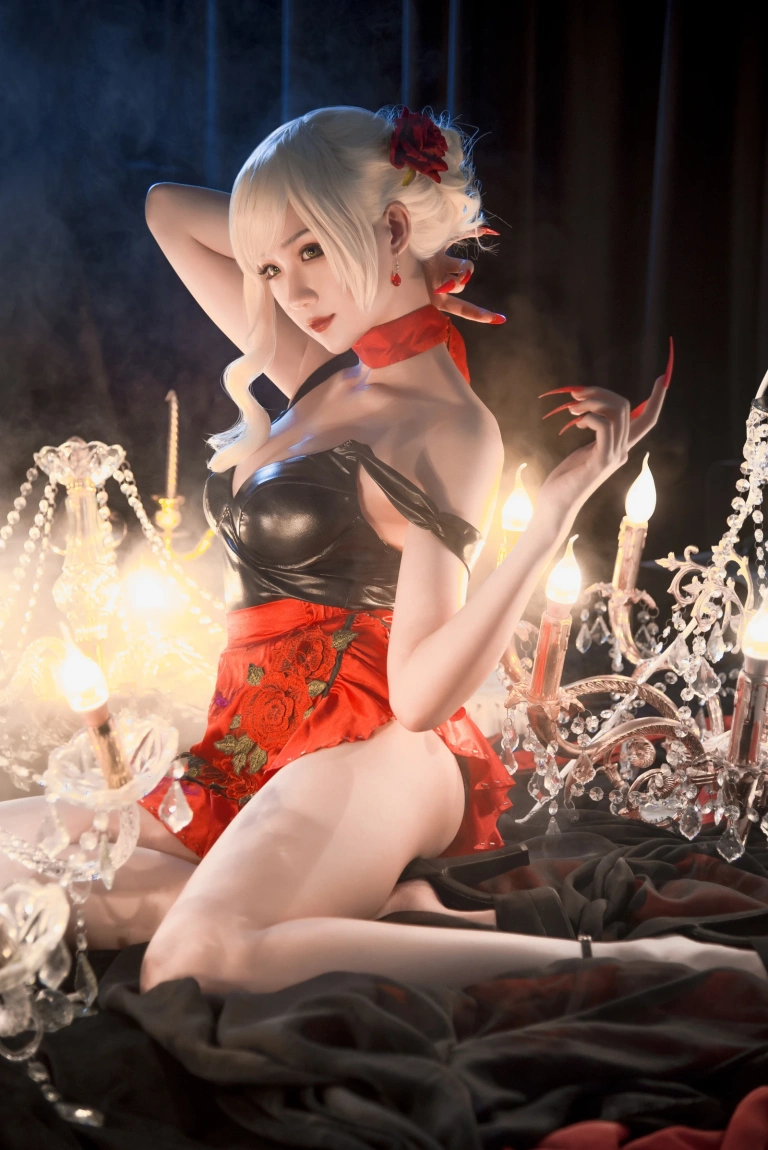 瓦斯塔亚小龙虾《灵魂探戈伊芙琳》主题写真：12张全套美图