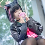 矢量鱼《蔚蓝档案 杏山和纱》主题写真：18张全套美图