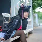 矢量鱼《蔚蓝档案 杏山和纱》主题写真：18张全套美图