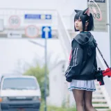 矢量鱼《蔚蓝档案 杏山和纱》主题写真：18张全套美图