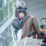矢量鱼《蔚蓝档案 杏山和纱》主题写真：18张全套美图