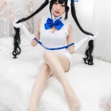 香草喵露露《赫斯提亚》主题写真：20张全套美图