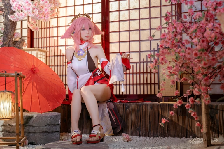 樱岛嗷一《八重神子》主题写真：20张全套美图