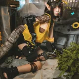 三無人型《森蚺精一》主题写真：22张全套美图