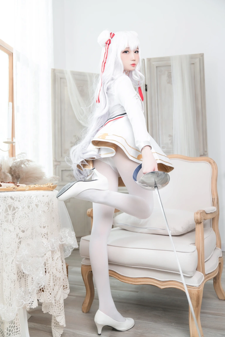 焖焖碳《恶毒》主题写真：22张全套美图