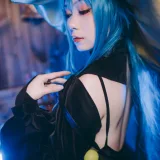 末夜《黄棚树城》主题写真：25张全套美图