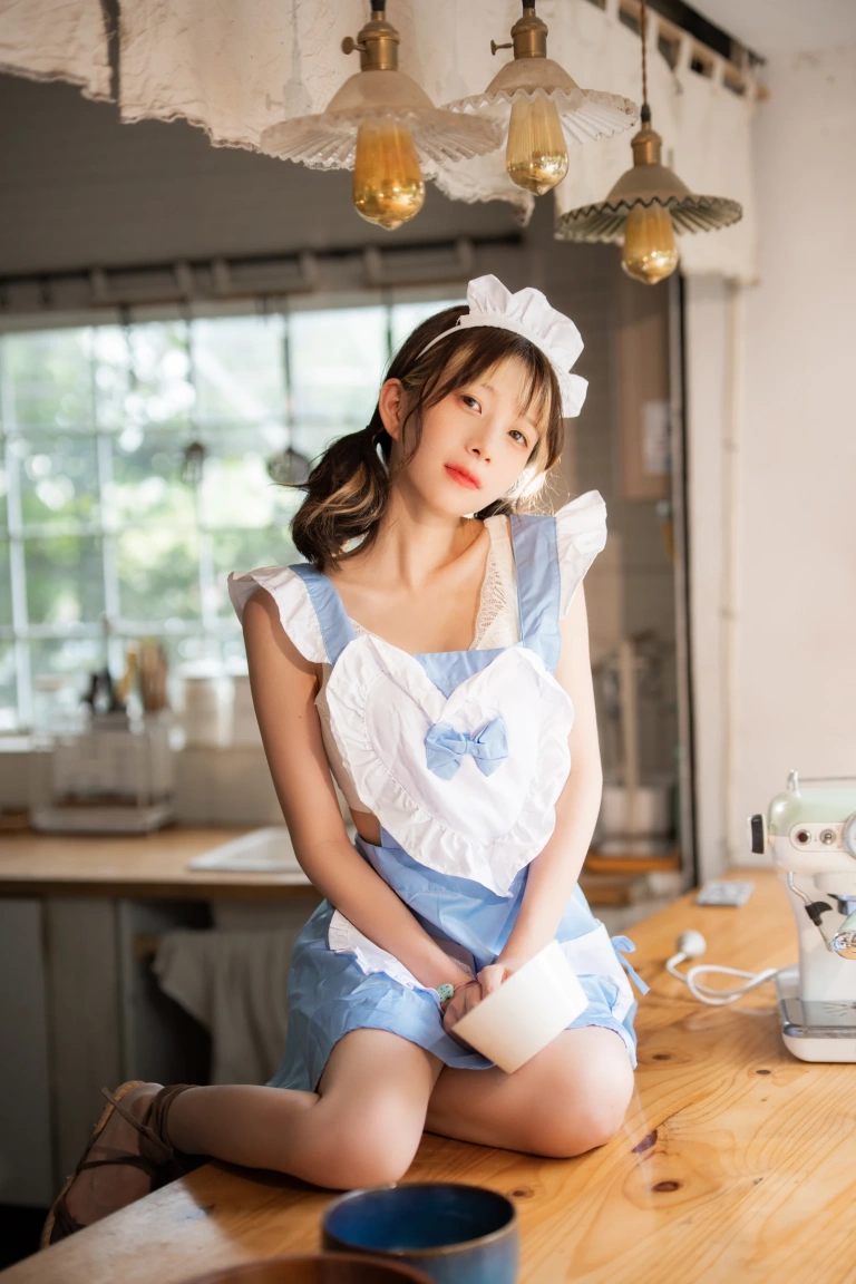 清青琴玖《小厨娘》主题写真：27张全套美图