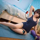 是本末末《健身环运动套装》主题写真：30张全套美图