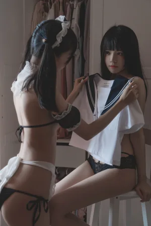 木棉棉《皆（制服×妹抖）（&桜桃喵）》主题写真：33张全套美图
