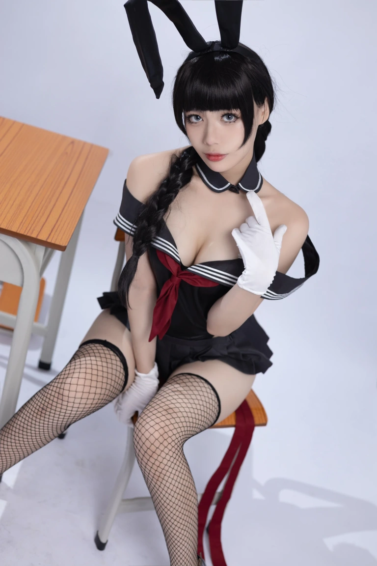 九言《卯月桃子》主题写真：33张全套美图