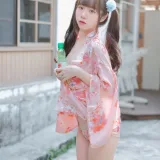 可可小白兔《夏日浴衣 純慾粉嫩少女🌸》主题写真：34张全套美图