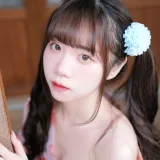 可可小白兔《夏日浴衣 純慾粉嫩少女🌸》主题写真：34张全套美图