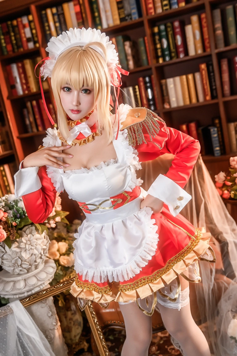羽生三未《尼禄》主题写真：34张全套美图