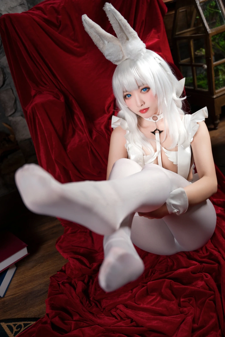 宮本桜《恶毒》主题写真：35张全套美图