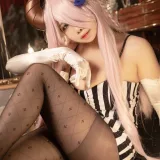 贞子蜜桃《娜露梅亚礼服》主题写真：35张全套美图