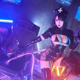 皮皮奶《黑暗护士》主题写真：40张全套美图