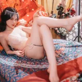 星黛鹿鹿《私房 身体链》主题写真：49张全套美图