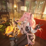小和甜酒《交错战线卡提那》主题写真：86张全套美图，含1个视频