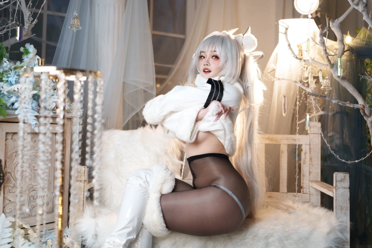 慢炖仓鼠球《布兰儿》主题写真：87张全套美图