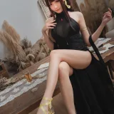 瓜希酱《DSR-50 旗袍》主题写真：16张全套美图