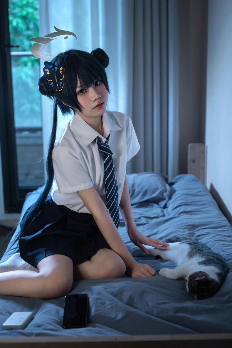 清水凪《蔚蓝档案 龙华妃咲JK》主题写真：52张全套美图